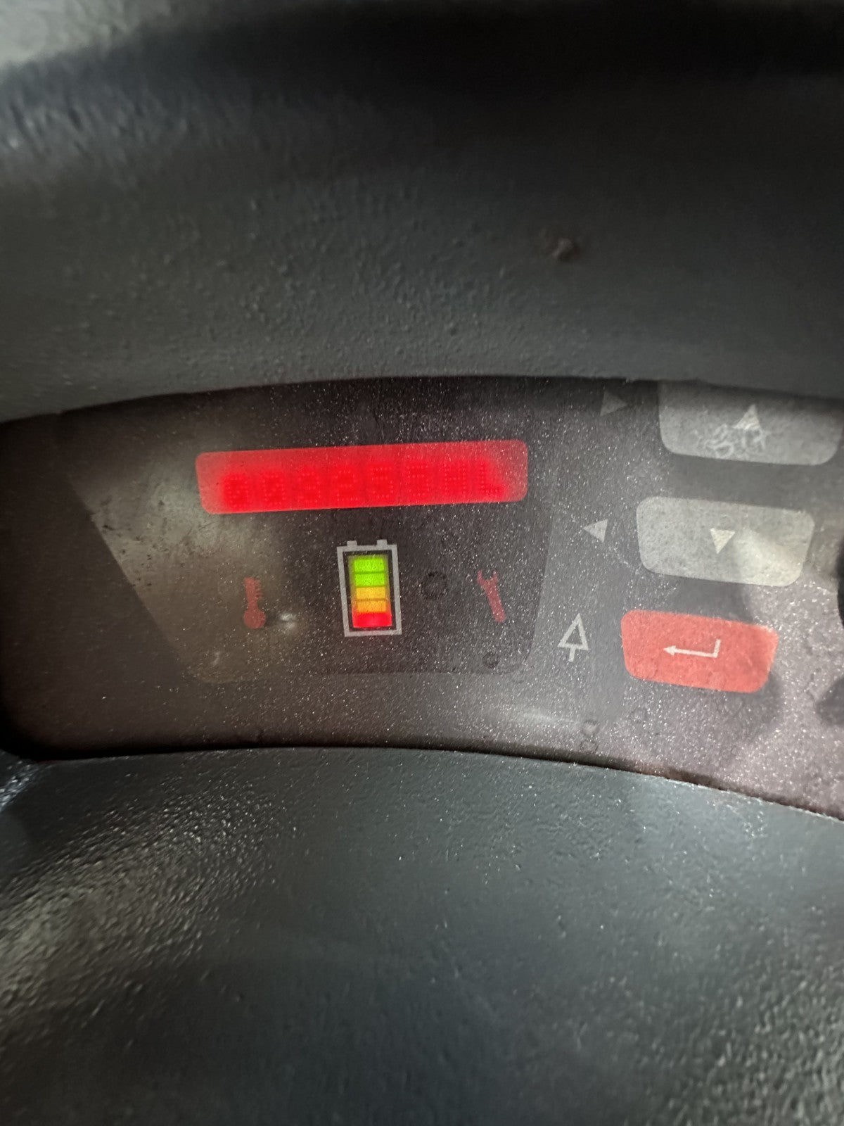8939716