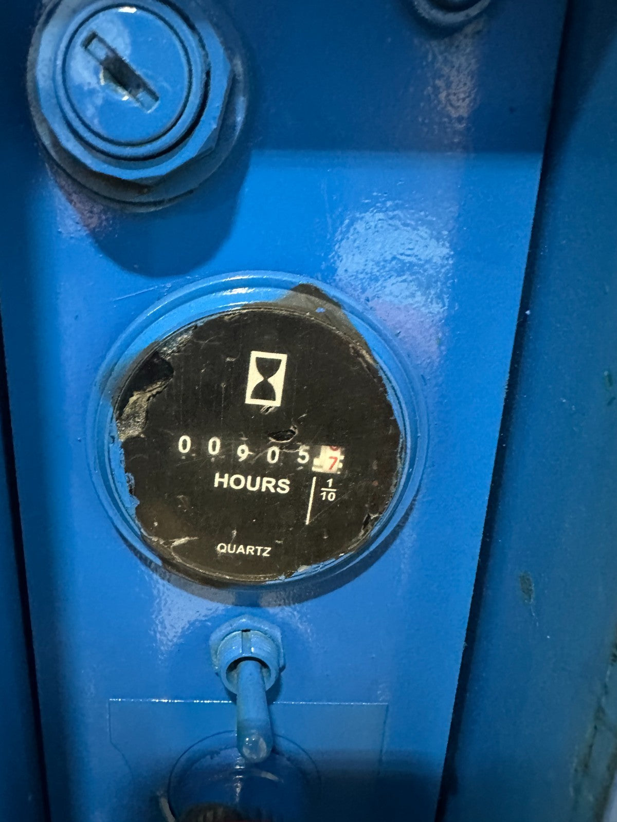 8652205