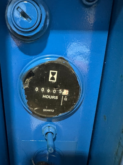 8652205