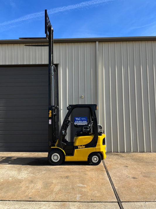 2012 Yale Propane Forklift | 14,002 hrs - 3500 lb capacity