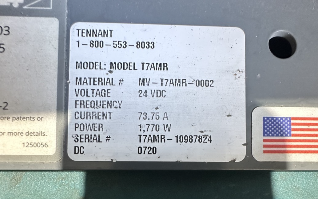 8960518