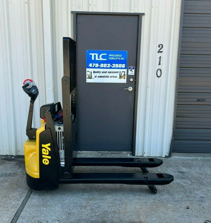 2016 Yale Electric Pallet Jack | 1860 hrs - 5000lb capacity