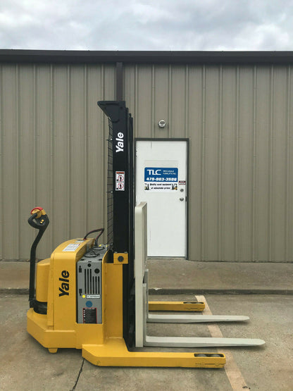 2006 Yale Walkie Stacker | 2854 hrs - 3800lb capacity